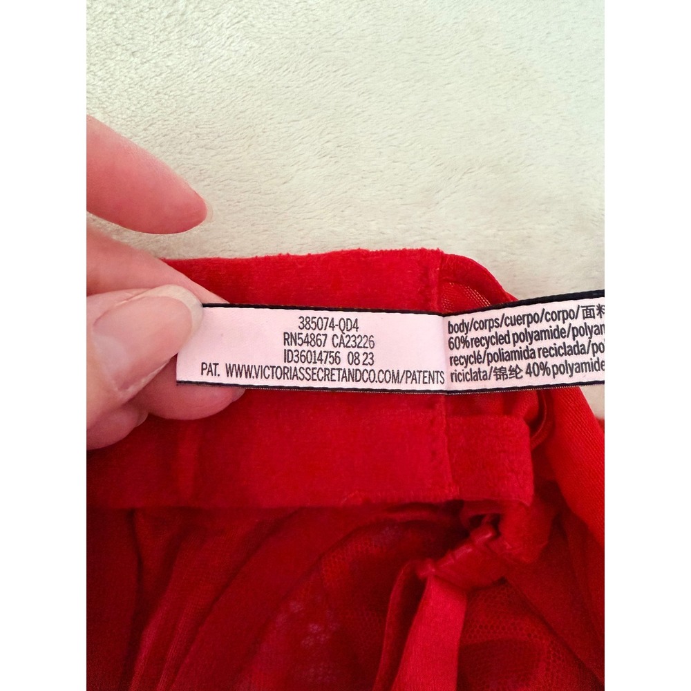 Victoria's Secret Dream Angels Red Lace Unlined Underwire Bra 40C 385074-QD4 - Picture 6 of 10